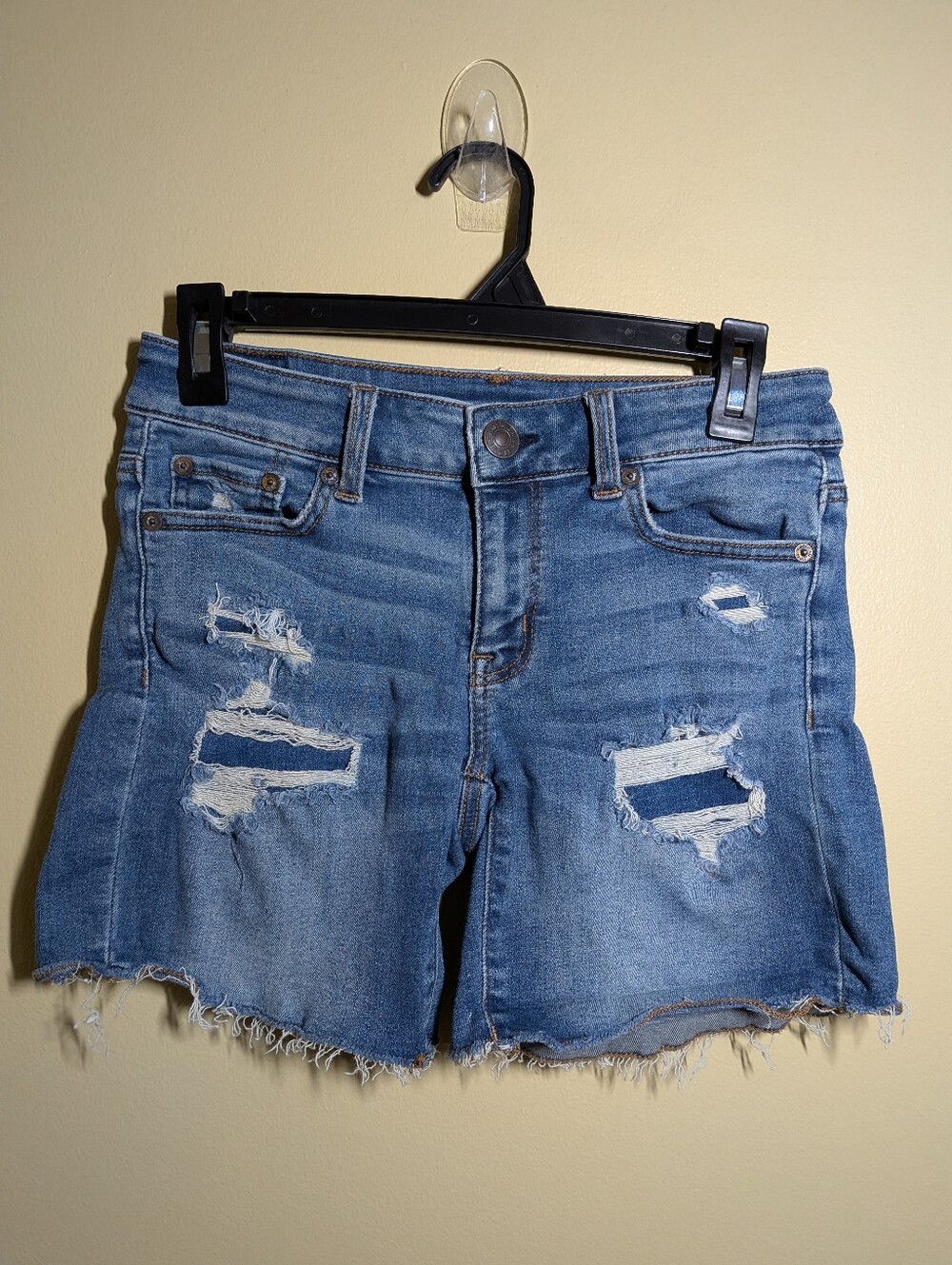 American Eagle Distressed Midi Shorts 0